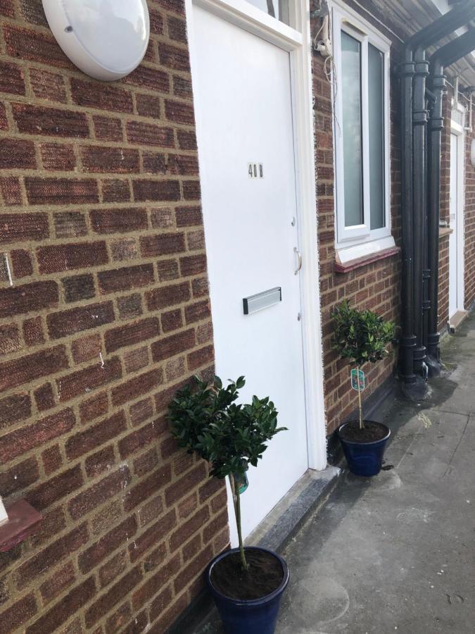 Super Location 1Min From Metro 10Min From Camden Leilighet London Eksteriør bilde